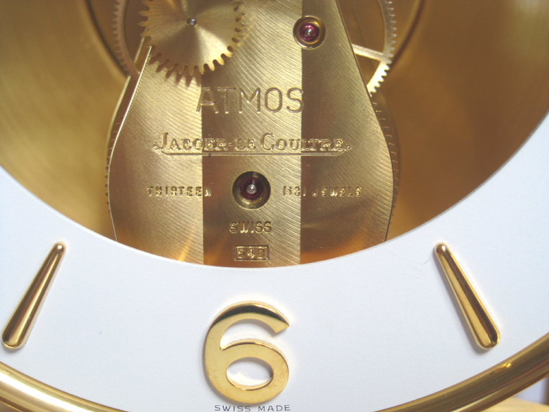 Atmos clock mechanism view